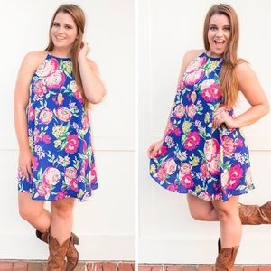 Everly Floral Fantasy Shift Dress In Blue